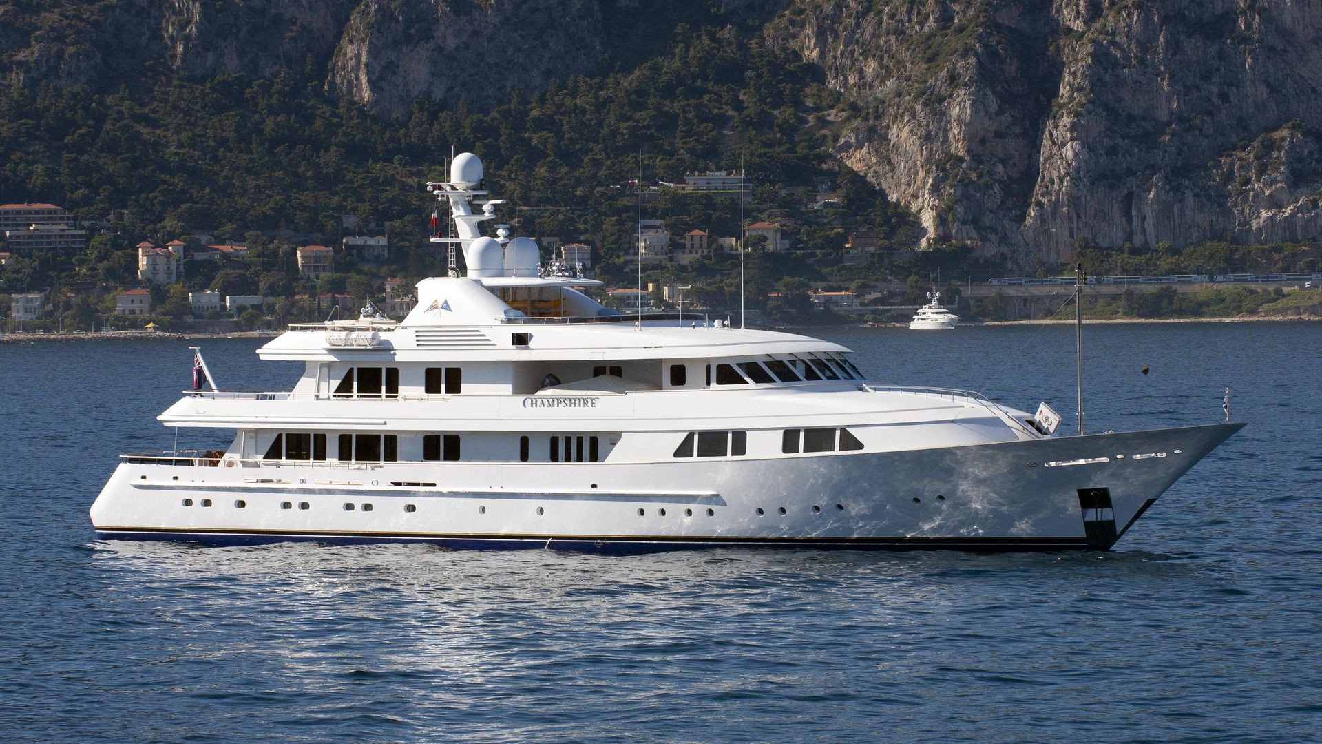 Ambition yacht (Feadship, 56.5m, 2001)